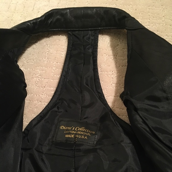 Stunning Moto Leather vest, race back will get everyone’s attention ! - Picture 7 of 7